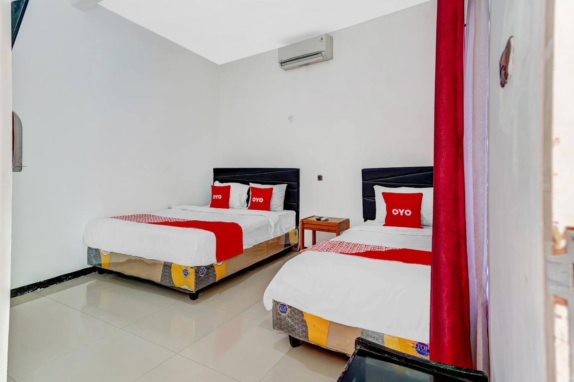 Hotel Kalimantan Surabaya Exterior foto